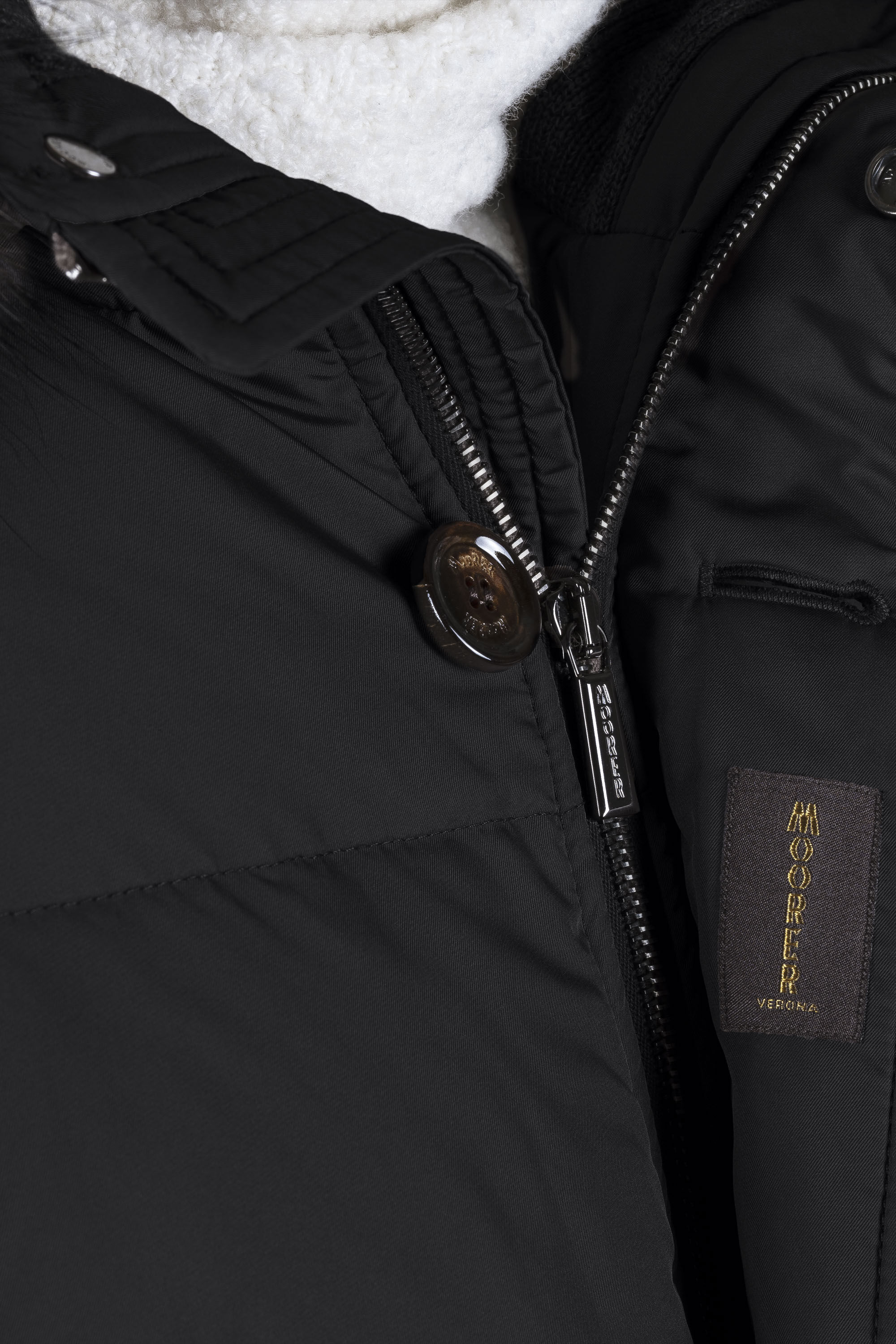 BARBIERI-WK in BLACK: Luxury Italian Parka | MooRER®