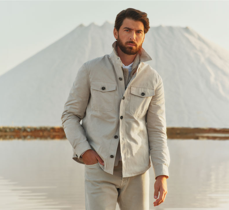 Compra las novedades para Hombre by moorer